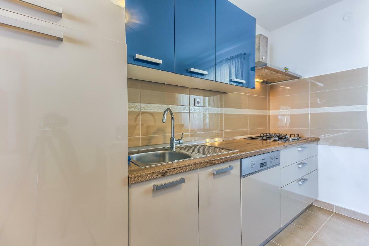 Modern Apartment With Large Pool&Sea View Kaštela 외부 사진